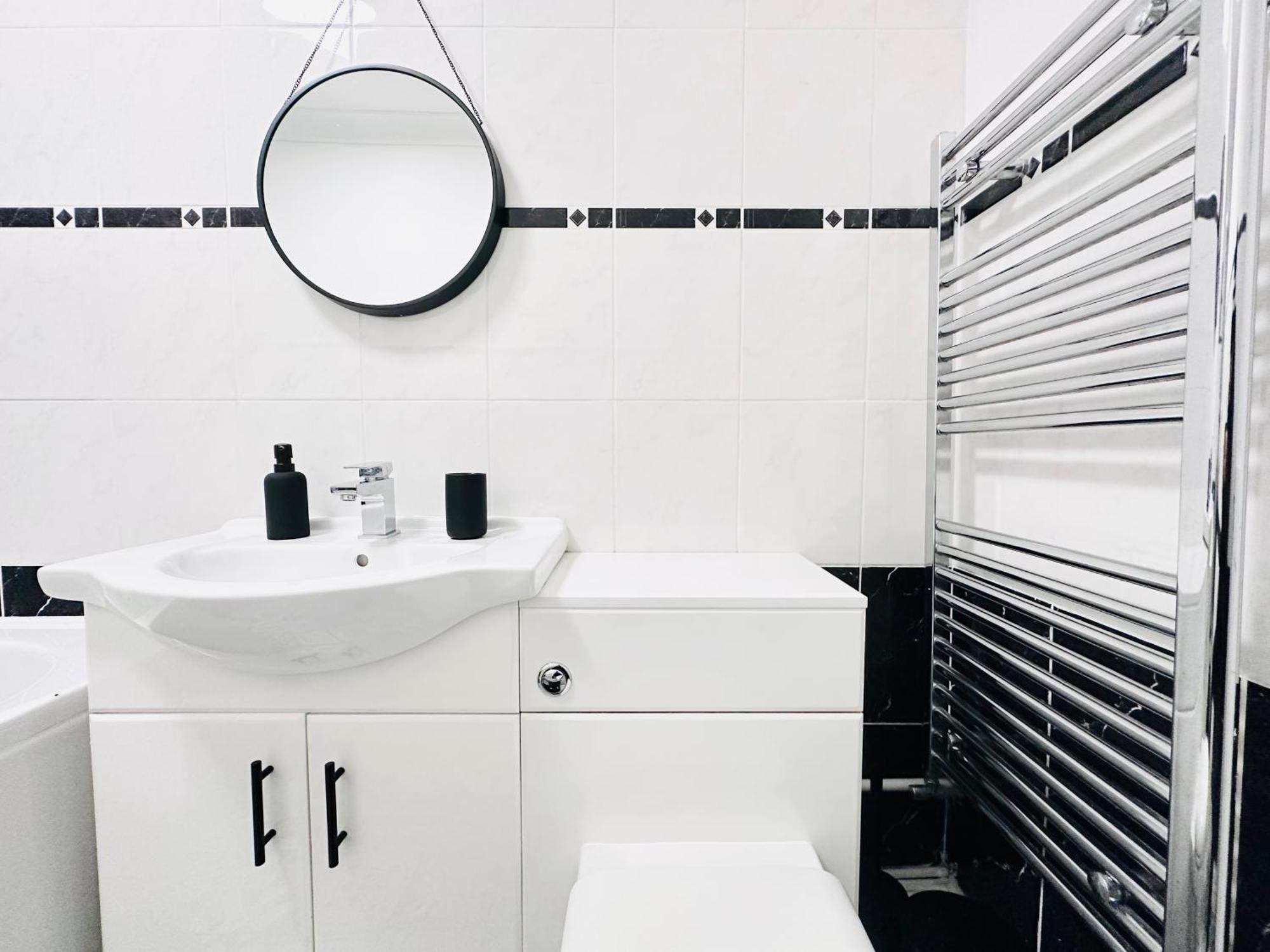 Steel Town - Comfy In With Hot Tub & Dart Board Casa vacanze *